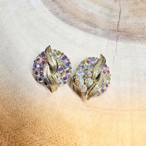 Vintage Coro signed Aurora Borealis rhinestone clip-on earrings
